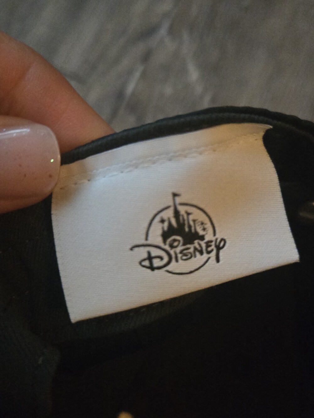 Mens Black Disney Hat - Picture 6 of 7